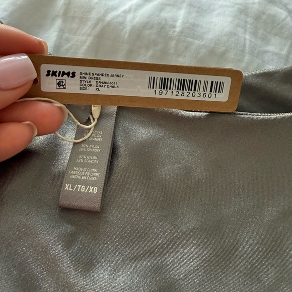 Skims shine spandex mini dress - Picture 6 of 7